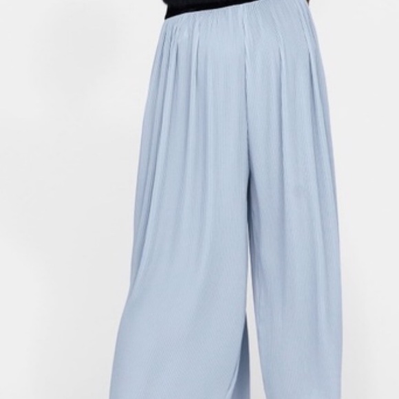 Zara Baby Blue Wide Legged Pleated Trouser - Picture 2 of 5